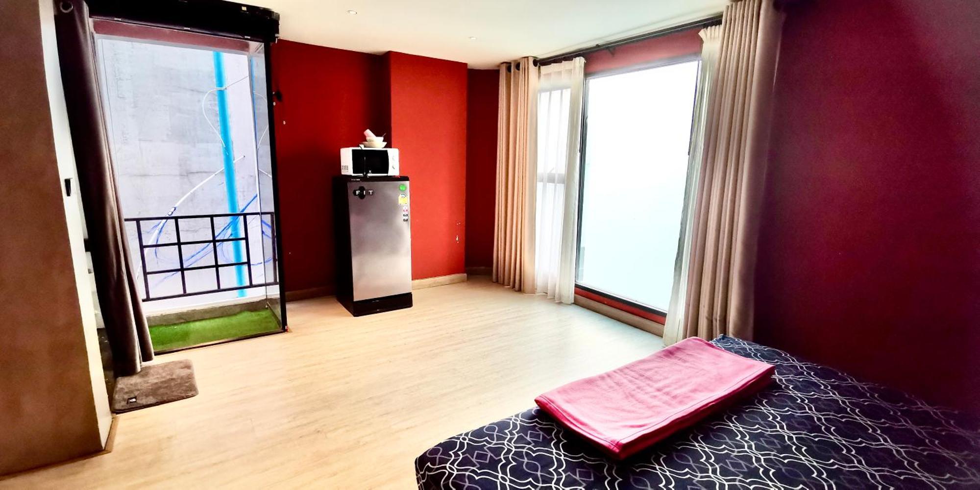 Hip And Funky Apartment Silom Soi 3, With Rooftop View Bangkok Extérieur photo